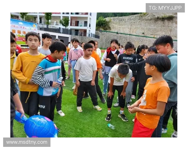 上海羽毛球队意识变革引发热议助力运动发展与团队凝聚力提升